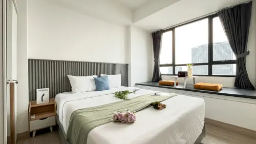 Studio Apartment Collins Boulevard near Summarecon Mall Serpong By Travelio