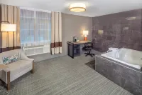 Comfort Inn - С бассейном