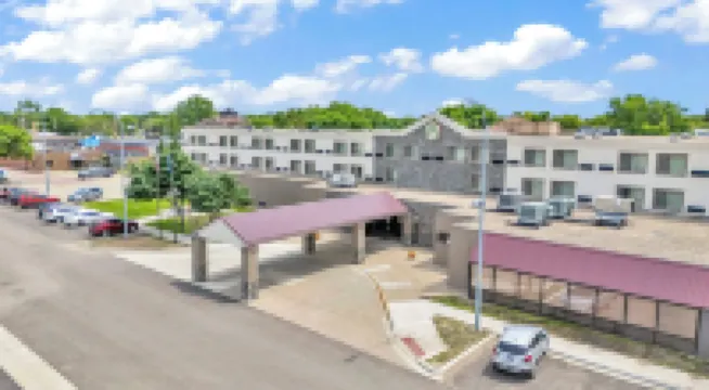 Crossroads Hotel and Huron Event Center