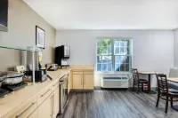 TownePlace Suites by Marriott Raleigh Cary/Weston Parkway - Haustierfreundliche
