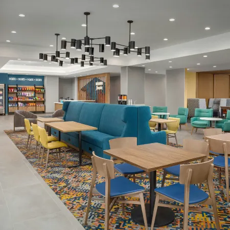 Hampton Inn by Hilton Clanton Отели в г. Клантон