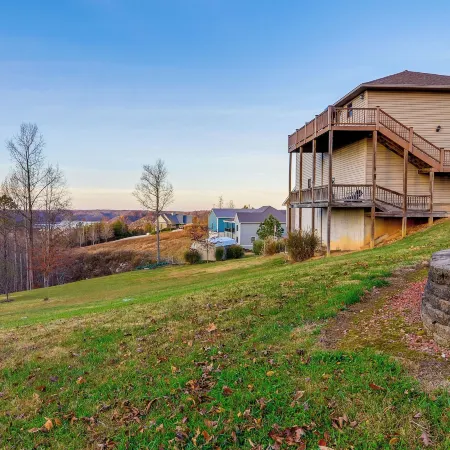 Byrdstown Apartment < 4 Mi to Dale Hollow Lake!