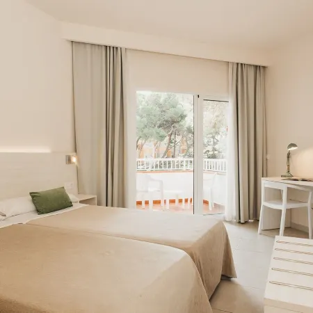 Hotel Xaloc Playa