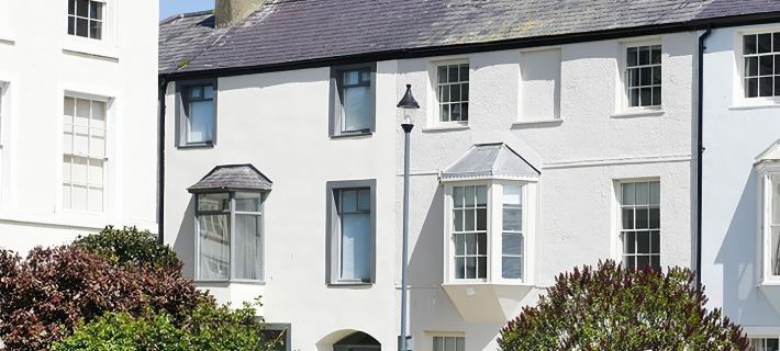 Tri Raglan Mawr Hotels in Beaumaris
