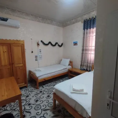 Oybek Hotel