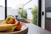 哈瑟爾特舒適庭院住宅