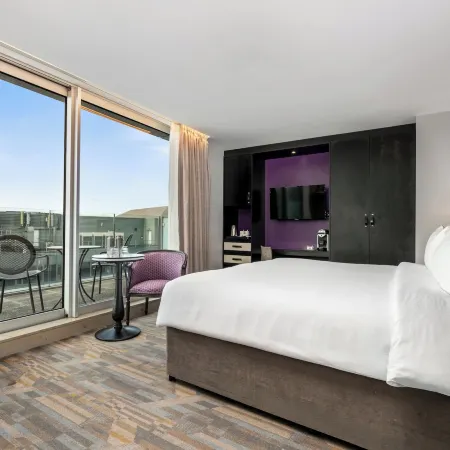 The Trinity City Hotel