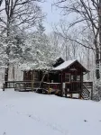Peace-in-the-Forest Retreat - Singles, Couples, Artists, Forest Lovers