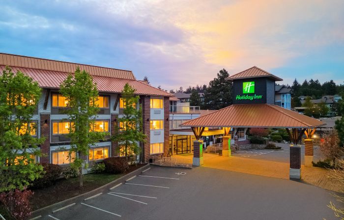 Holiday Inn VICTORIA – ELK LAKE by IHG