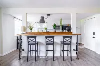 Jungle House Modern Lofts – Arena District & Short North