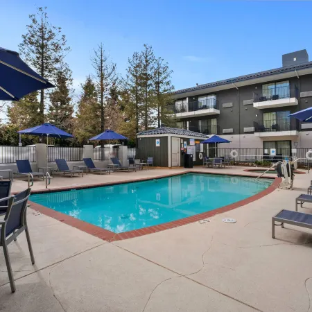 La Quinta Inn & Suites by Wyndham Oakland - Hayward