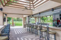 Indian Wells Resort Hotel - bar