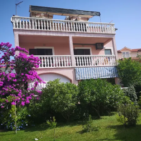 Apartments Plava Plaza Daniela