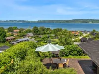 "Stjerne" - 300m from the Sea