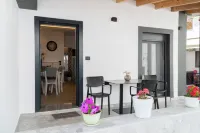 Villa Rafail