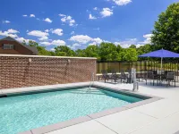 Fairfield by Marriott Inn & Suites Madison Hotels in Madison