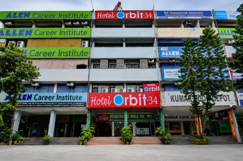 Hotel Orbit-34 - บริการรถรับส่ง