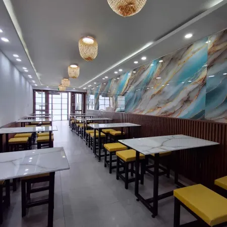 Hotel CGH Travel Inn Airport
