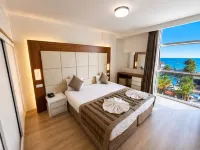 Delfino Apart Hotel - Condos