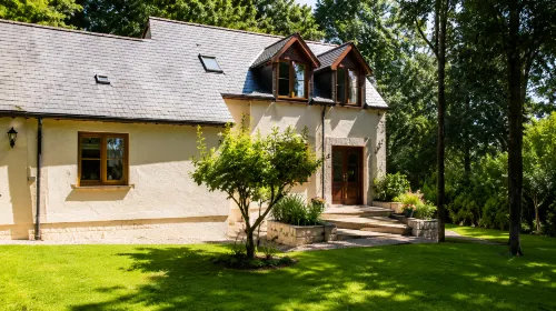 Little Red Rooster Rest and Spa
