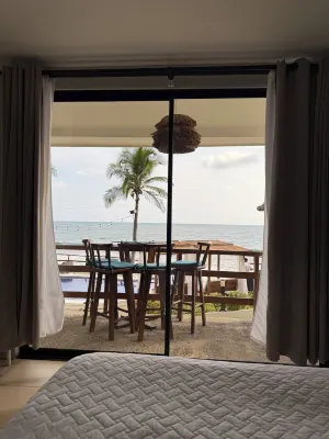 Reef on the Water Hotel di 