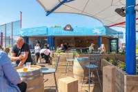 Marine Holiday Park - bar