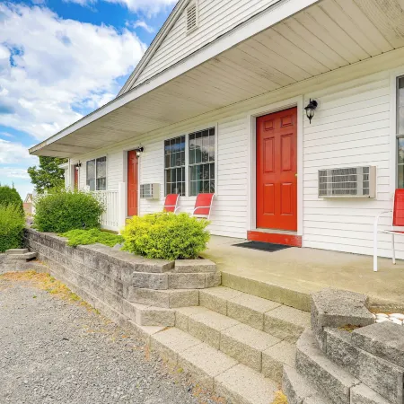 Wells Vacation Rental ~ 1 Mi to Beach Access!