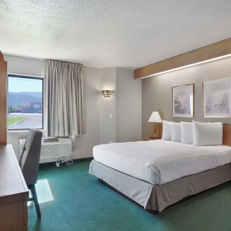 Willow Creek Inn