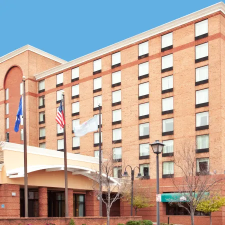 Lynchburg Grand Estate by IHG