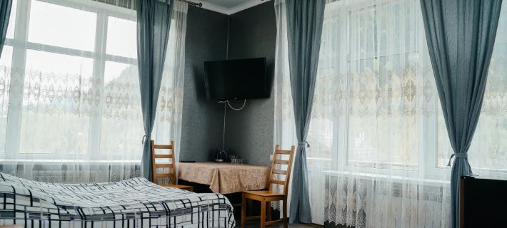 Rybachiy Stan Hotel カラチャエフスキーのホテル