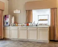 SureStay Plus Hotel by Best Western McGuire AFB Jackson - breakfast