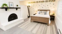Spacious 3Br Guest Suite by the Creek | North Vancouver - 3-Star