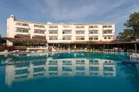 Paphos Gardens Holiday Resort - Kolam Renang