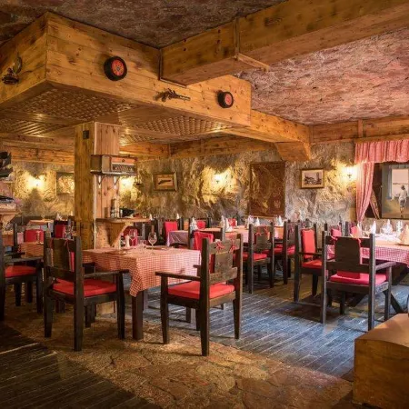 Hotel Crnogorska Kuća