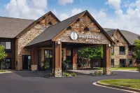 Ironwood Lodge Lake Elmo by Marriott - 駐車場