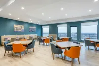 Four Points by Sheraton Newark Airport - petit déjeuner