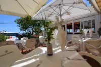 Hotel Al-Andalus - breakfast