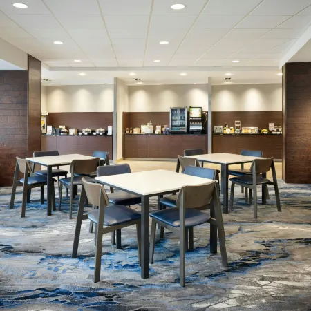 Fairfield Inn & Suites Bowling Green