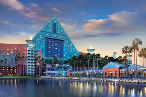 Walt Disney World Dolphin - Pools