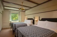 Grand Adirondack Hotel, Lake Placid, a Tribute Portfolio Hotel - Pet friendly