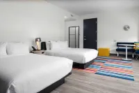 Aloft Savannah Airport - parking