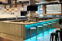 Four Points by Sheraton Halifax - bar