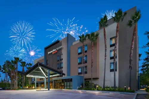 SpringHill Suites Anaheim Maingate - Pet Friendly