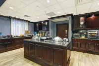 Homewood Suites by Hilton Cambridge-Waterloo, Ontario - พร้อมอาหารเช้า