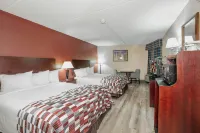 Red Roof Inn & Suites Macon - 2-Star