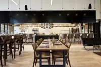 Archer Hotel Tysons - bars