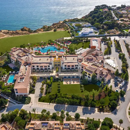 Cascade Wellness Resort