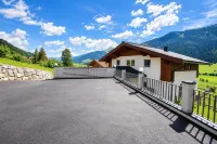 Chalet in Mittersill Near Ski Lift - Condos