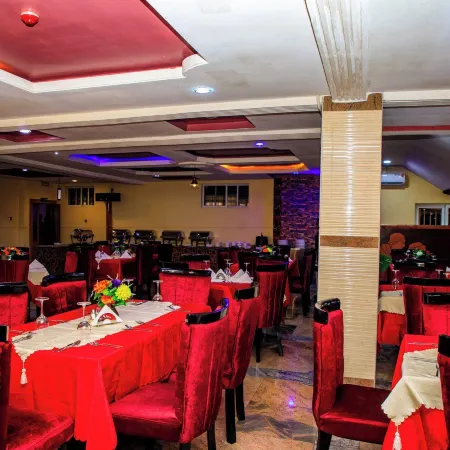 VILLA HILTON HOTELS