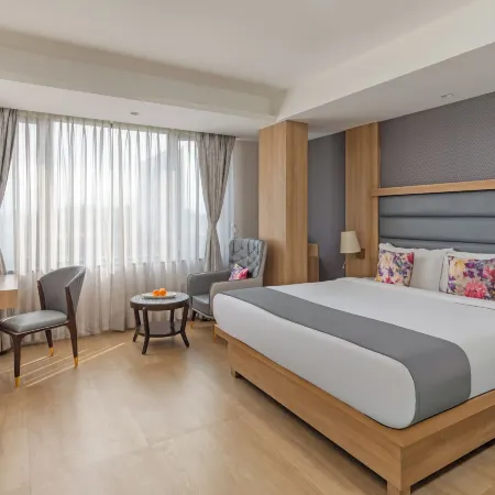 Hill Berry - A SoVo Hotel